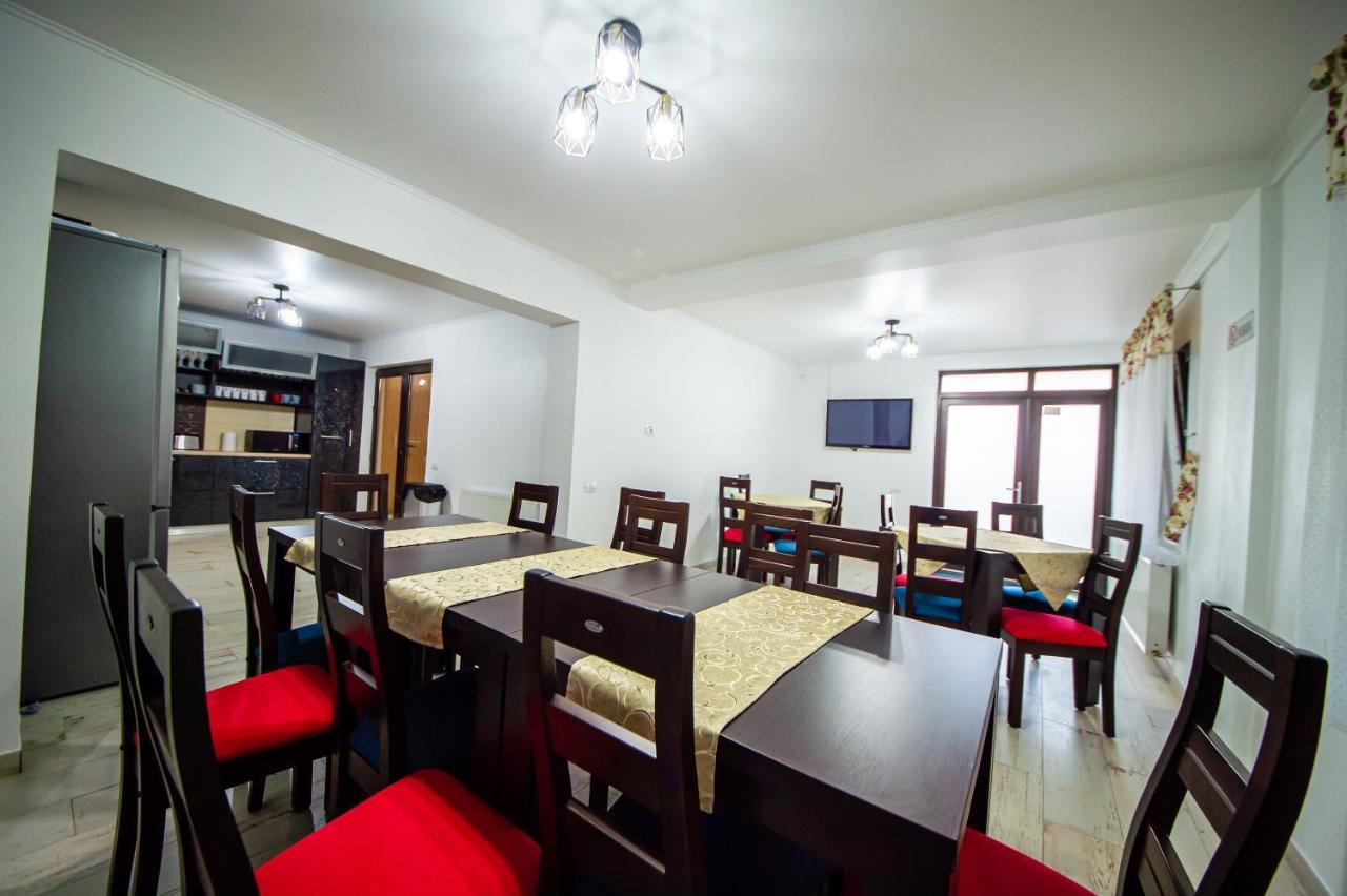 Casa Avram Villa Râmnicu Vâlcea Kültér fotó