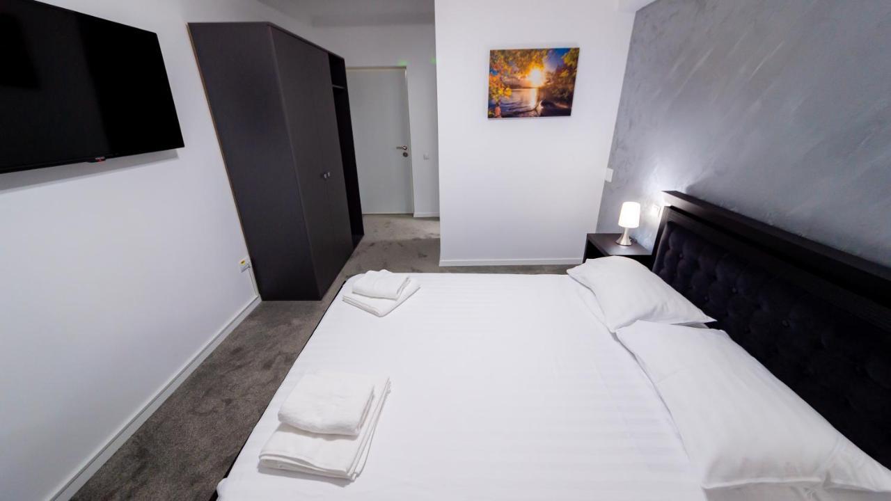 Casa Avram Villa Râmnicu Vâlcea Kültér fotó