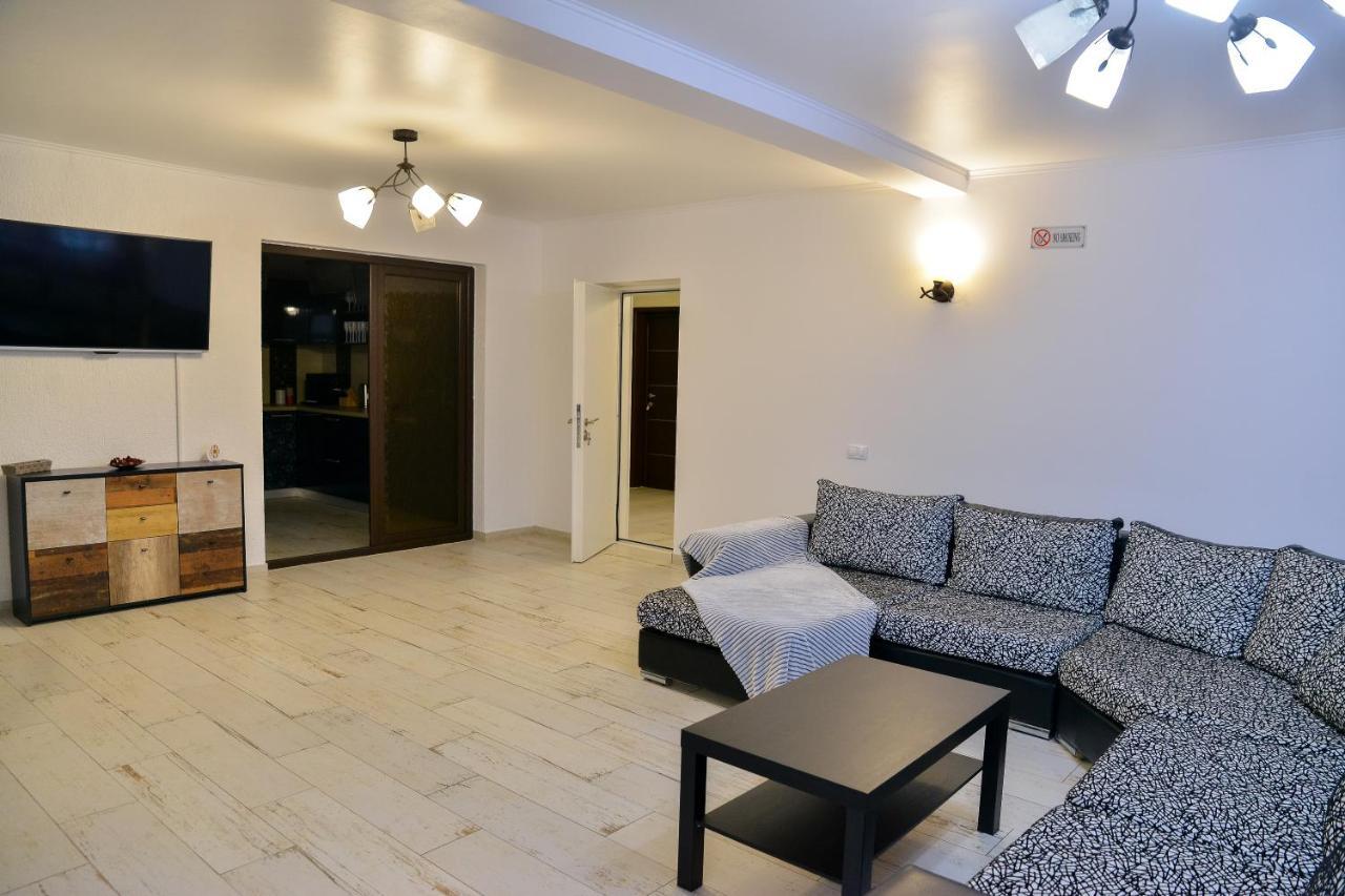 Casa Avram Villa Râmnicu Vâlcea Kültér fotó